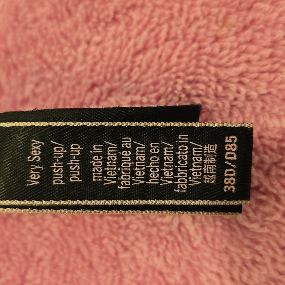 Victoria's Secret Underwire Very Sexy Push-Up Bra with Embellished Straps - Picture 3 of 11